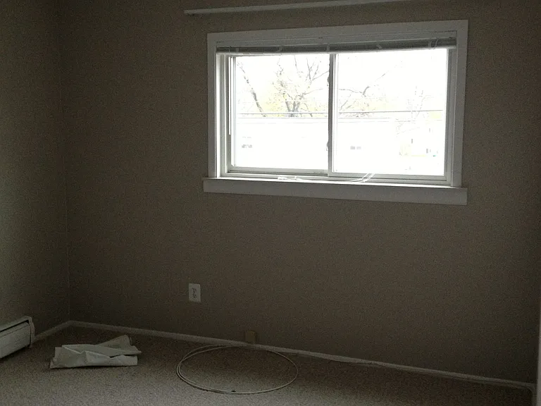 721 W Maple Rd #66 — Photo 15