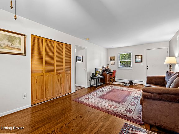 4th image of 198 Crescent Ave APT 6