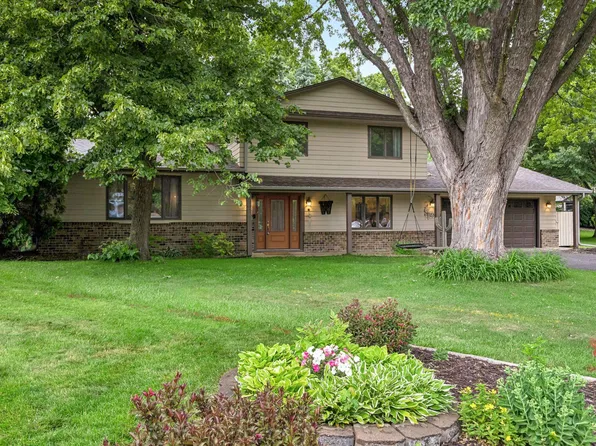 3970 Yorktown Ln N, Plymouth, MN 55441