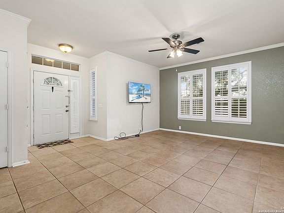 4th image of 2503 GRAYSON CIR #2503