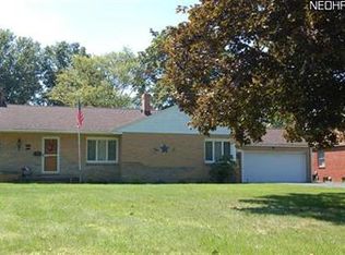 765 Ewing Rd, Youngstown, OH 44512