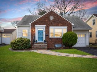 2642 Burns Pl, Union, NJ 07083