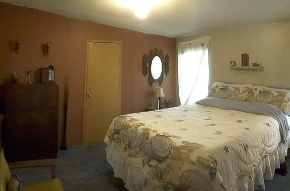 4th image of 7697 Amy Carter Ct