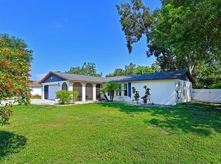 3228 Village Ln, Sarasota, FL 34235