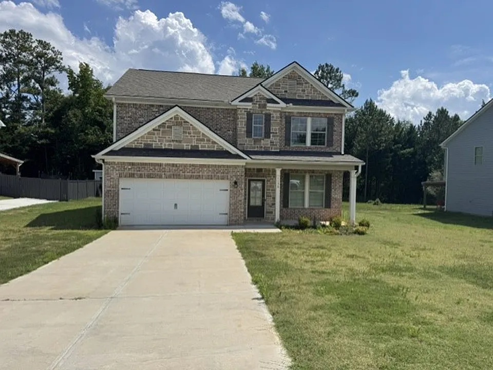 1156 Burgundy Dr