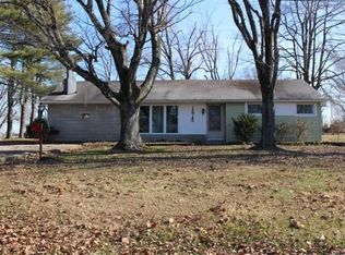 15745 Peck Rd, Evansville, IN 47725