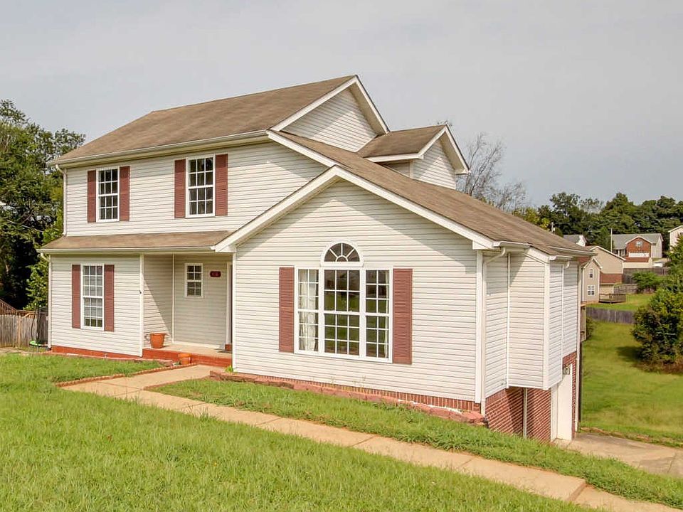 1st image of 926 Hedge Apple Dr