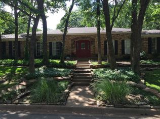 2865 Stephanie Ln, Hurst, TX 76054