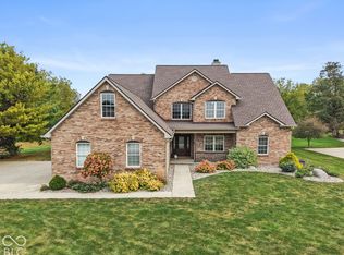 5976 E Holes Crossing Dr, Crawfordsville, IN 47933