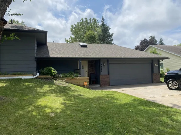 8456 Sheridan Ave N, Brooklyn Park, MN 55444