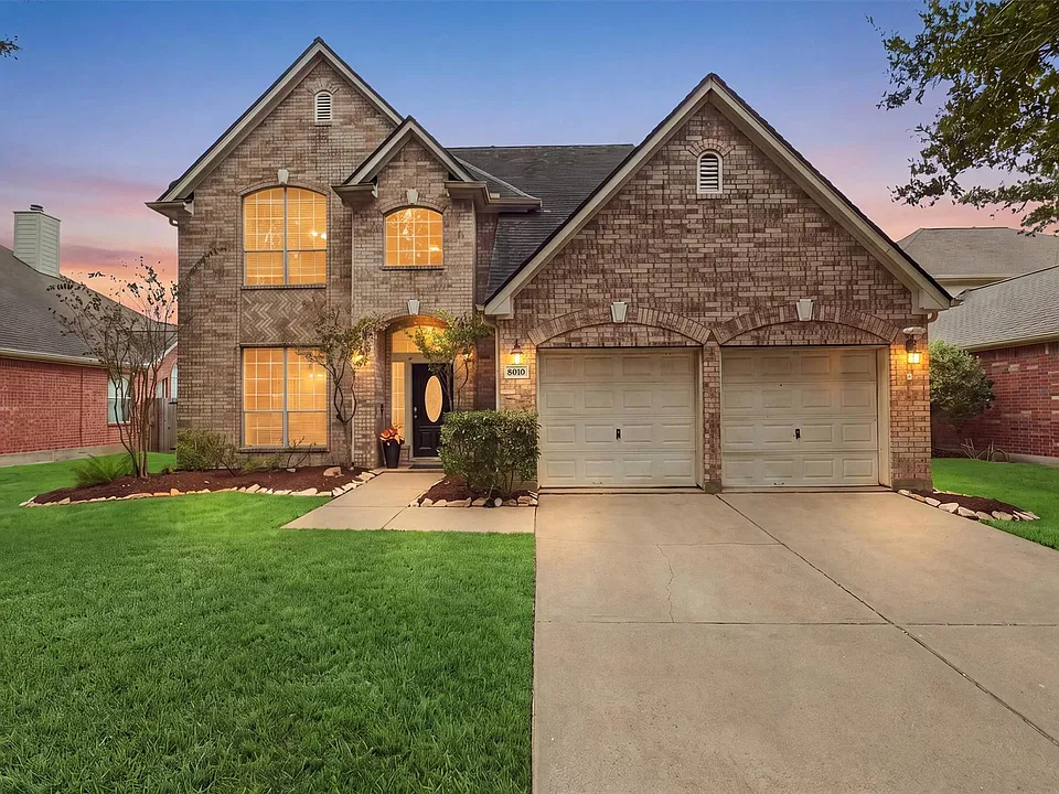 8010 Lauren Way