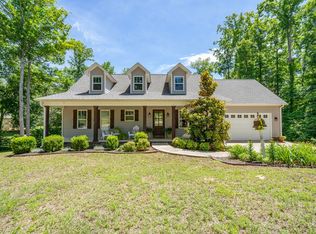 127 Sycamore St, Adamsville, TN 38310