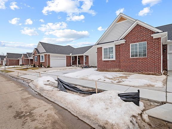 4th image of 1410 Luxington Dr