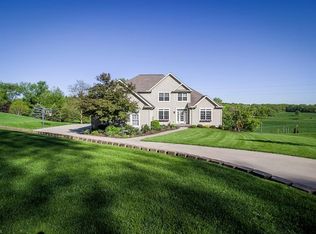 2307 Amberwood Cir NE, Massillon, OH 44646