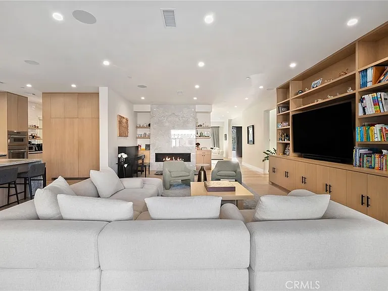 15547 Valley Vista Blvd — Photo 12