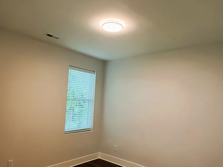 1516 Jones Ave — Photo 30