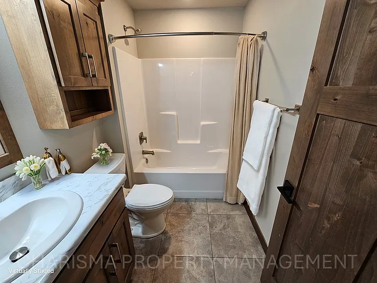 Anthony Wyatt Properties — Photo 25