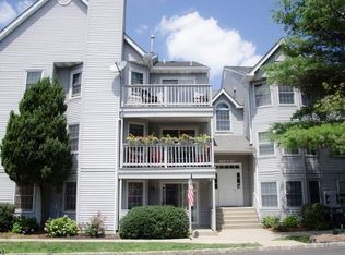 40 Boulder Run #173, Paterson, NJ 07501