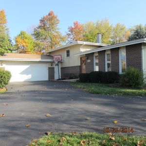 12S059 Book Rd, Naperville, IL, 60564