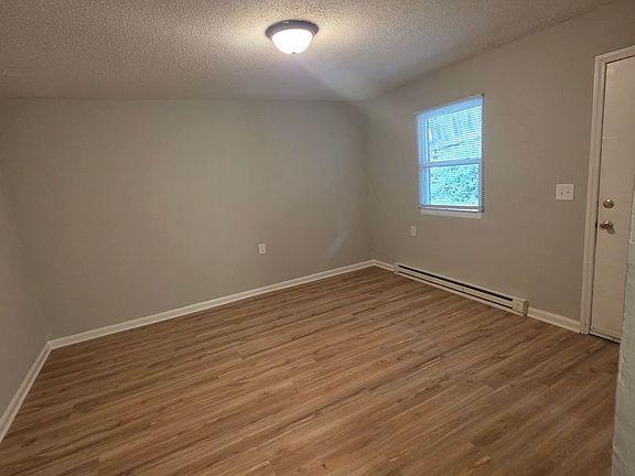 3rd image of 1400 W Academy St APT 1