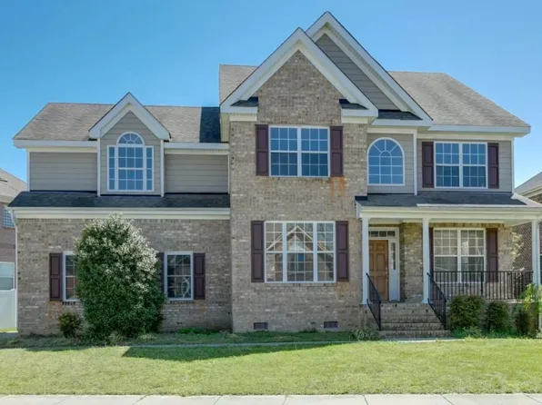 103 Tee Box Ln, Suffolk, VA 23434
