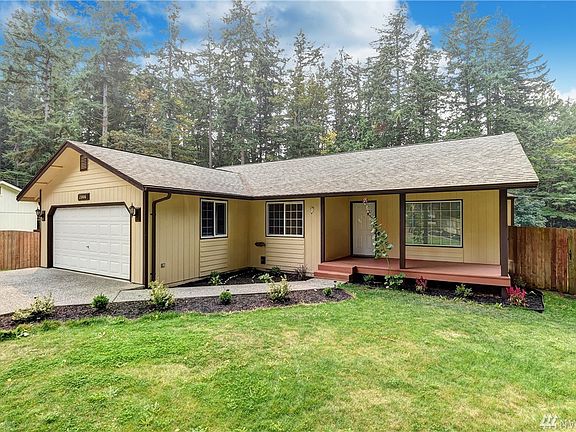 2nd image of 2806 Huckleberry Ln