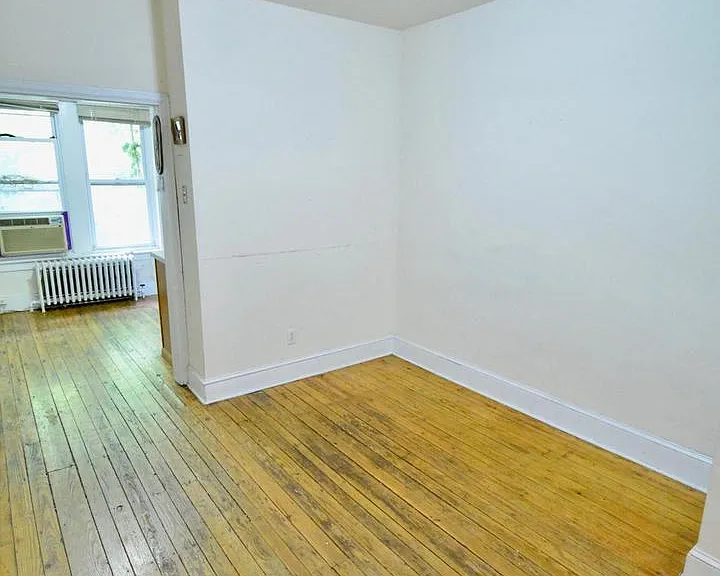 3690 Eveline St — Photo 19