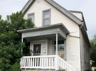 4054 N 7th St, Milwaukee, WI 53209