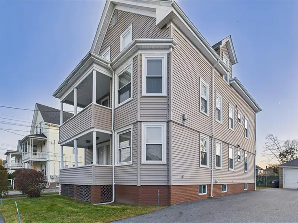 18 Glenwood Ave, Cranston, RI 02910