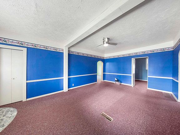 3rd image of 1501 Hickory St