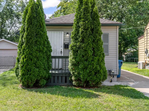 11036 Republic Ave, Warren, MI 48089