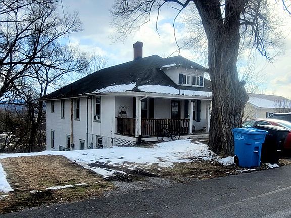 3rd image of 1421 Archbold Ave NE