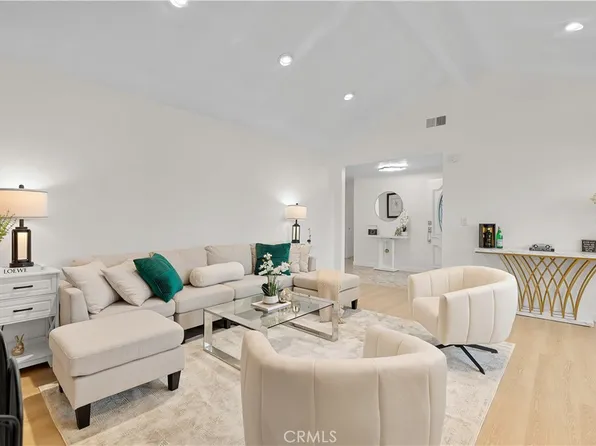 9808 Sturgeon Ave, Fountain Valley, CA 92708