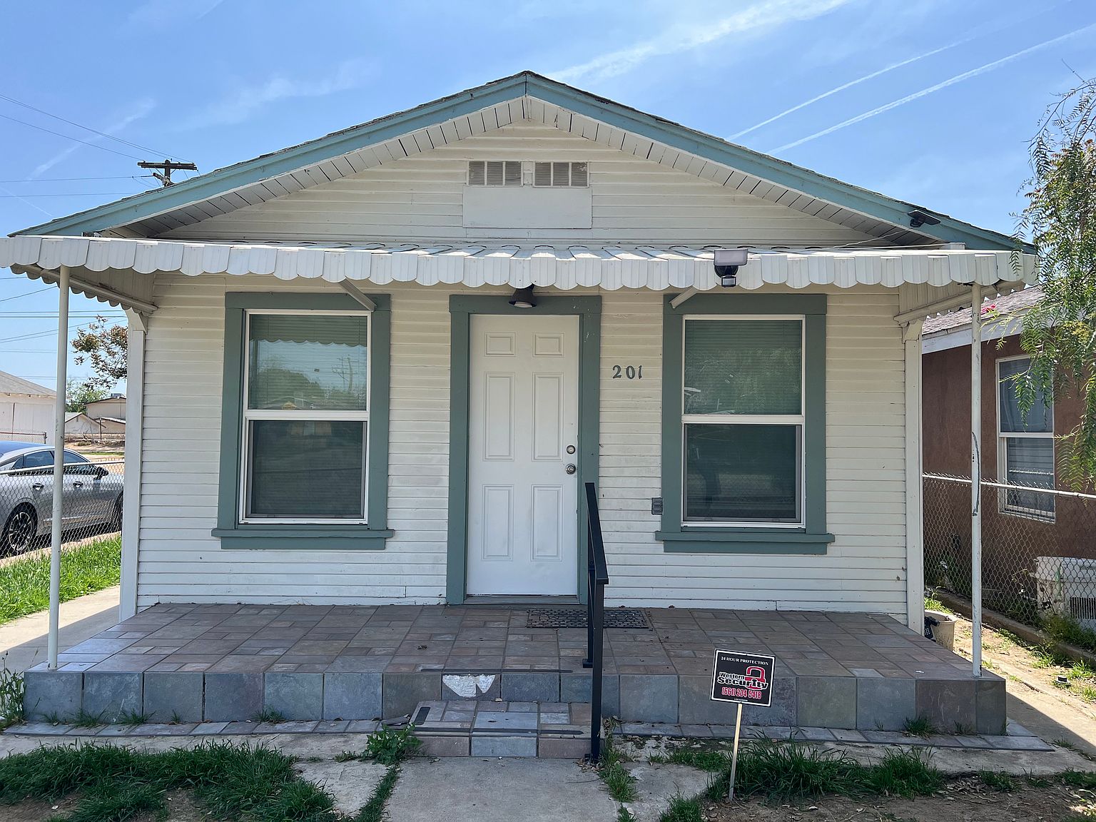 201 Decatur St, Bakersfield, CA 93308 | Zillow