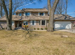 9448 Oakview Dr, Portage, MI 49024