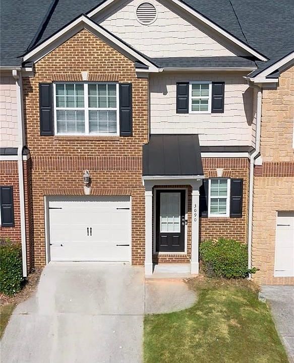 1st image of 3090 Branham Dr