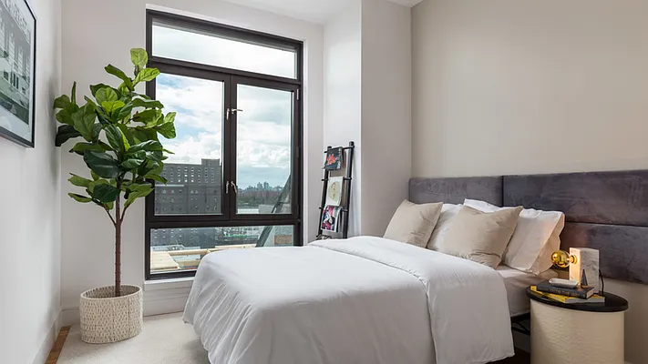 Rented by Nooklyn NYC LLC | media 19