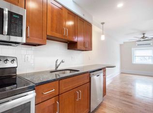 2014 Pine St #D, Philadelphia, PA 19103