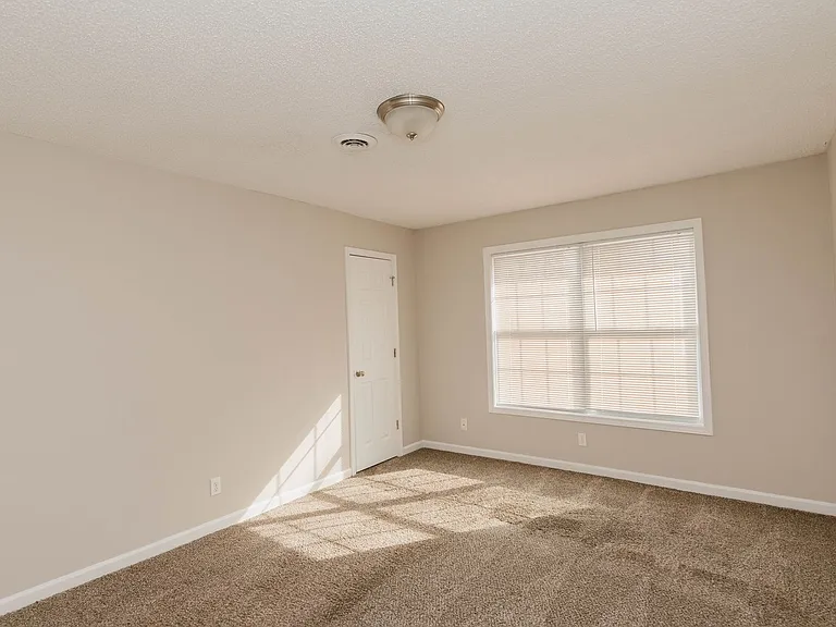 410-437 White Ingram Pkwy #410-437 — Photo 13