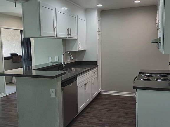 3rd image of 24502 Bendricon Ln APT D