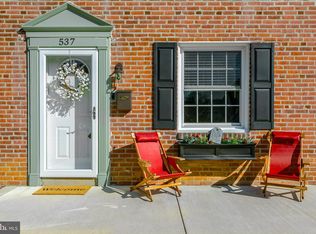 537 Achille Rd, Havertown, PA 19083