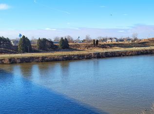 890 Terra Blue Ct #104, Kimberly, WI 54136