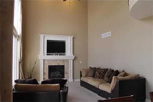 5th image of 8759 N Saint Clair Ave
