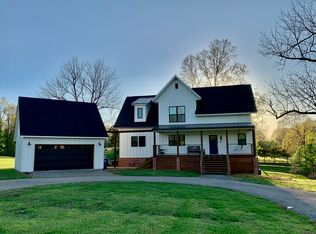 40 Charleston Pl, Mountain Home, AR 72653