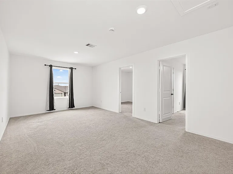 18634 Scopello Dr — Photo 28
