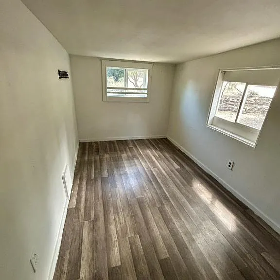 119 Green St — Photo 4