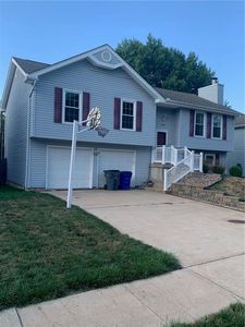 15800 W 151st Ter, Olathe, KS, 66062