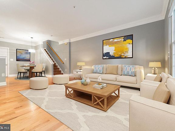 2nd image of 104 Bucksfield Rd #104