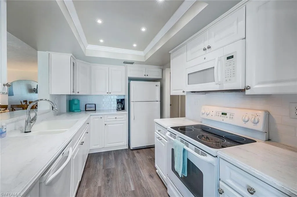 2 bed, 2.0 bath, 1314 sqft, $15,000 — Photo 4