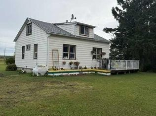 2114 E Township Road 372, Red Deer County, AB T4G0M9